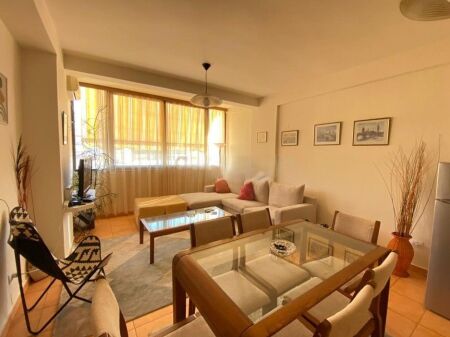 Appartamento 2+1 in Affitto Via Kavajes 860 € /Mese
