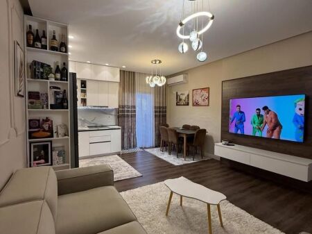 PROPRIETÀ PREMIUM A FRESK – TIRANA
