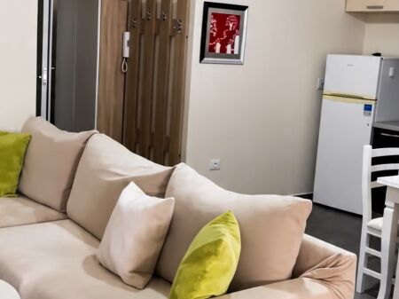 🏡 JEPET ME QIRA APARTAMENT 1+1 – KOPSHTI BOTANIK
