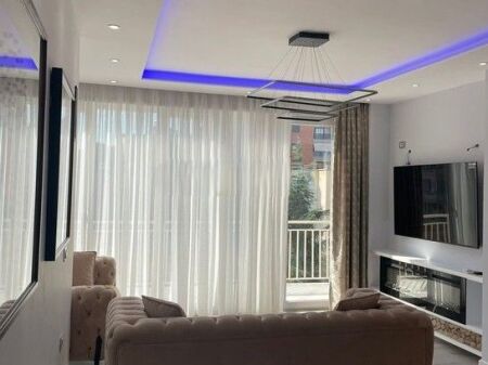 RR. E BARRIKADAVE, APARTAMENT 2+1+PARKIM FOR RENT 1,200 € /Month