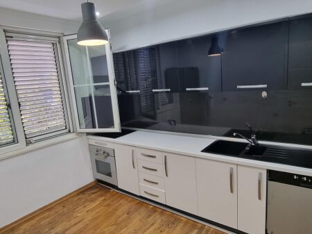 Affitto | Apartament 2 + 1 | Sheshi Uillson | 900 €/mese