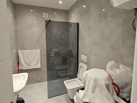  Jepet me Qira Apartament 1+1 – Rruga Jordan Misja, Tiranë