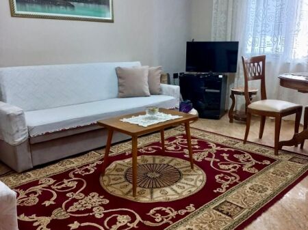 Jepet me qira apartament 2+1 – Rruga e Elbasanit