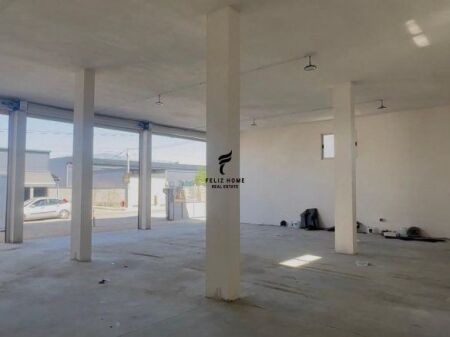 KAPANON ME QERA 200 M2 KAMEZ 120.000 LEKE FH-87705