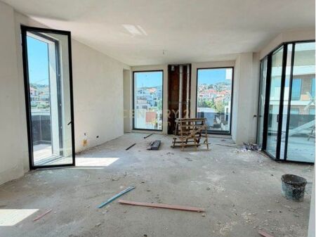SHESIM APARTAMENT 3+1+2 ME DY POSTE PARKIMI TEK TULIPAN RESIDENC!!! 600,000 €