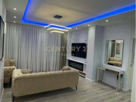 BARRICADES STREET, 2+1 APARTMENT+PARKING FOR RENT