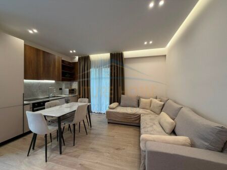 Affitto, Appartamento 1+1+Veranda, Kodra e Priftit, Tirana