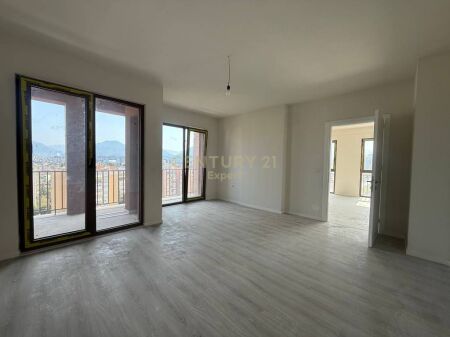 3+1+2 APARTMENT FOR SALE IN LAPRAKE!
