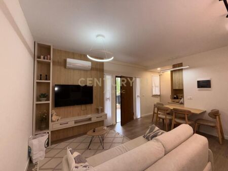 APARTMENT 1+1 WITH VERANDA FOR SALE – GOLEM, 100 M FROM THE SEA