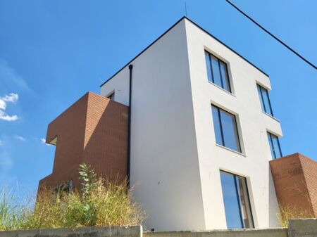 🏡 VILLA FOR SALE – TEG