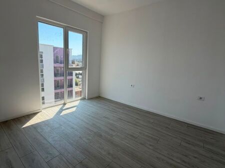  OKAZION | SHITET APARTAMENT 2+1+2 – TIRANA ENTRY Ish Dogana