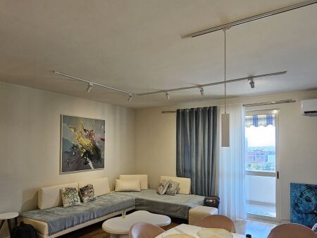 Rent | Apartament 2 + 1 | Skanderbeg Square | 950 €/month