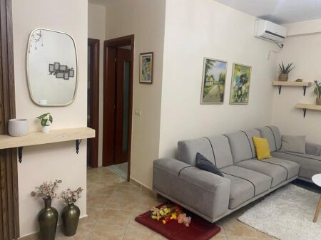 Apartment 1+1 for rent at Bill Klinton Street, Kodra e Diellit, Paris Commune  