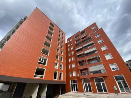 Apartment 2+1 for sale on Elbasan street, Osman Myderizi school behind the American Embassy