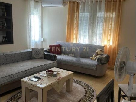 SHESIM APARTAMENT 1+1 ne zonen e Oxhakut !