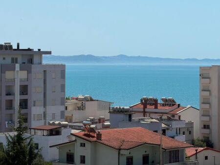 Shitet apartament 1+1+2 ballkone ne Plazh,Durres!