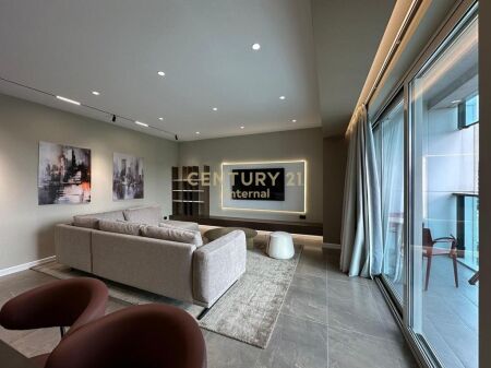 JEPET ME QIRA APARTAMENT 2+1+2+ P AMBASADOR 3 2,700 € /Muaj 250,000 Lekë /Muaj