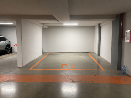 SHITET POST PARKIMI 12.5 M² – SHKOLLA E KUQE