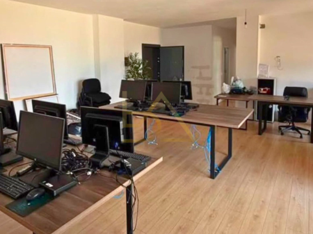 Office Space for Rent – Ndregjoni Complex, New Boulevard, Tirana