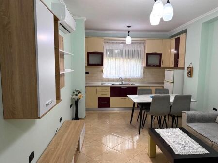 2+1 apartment for rent in Brryli, 50000 lek per month