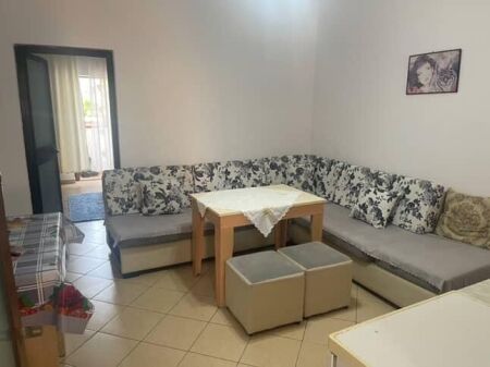 Appartamento 1+1+Balcone in affitto a Allias, Via Besim Fagu.