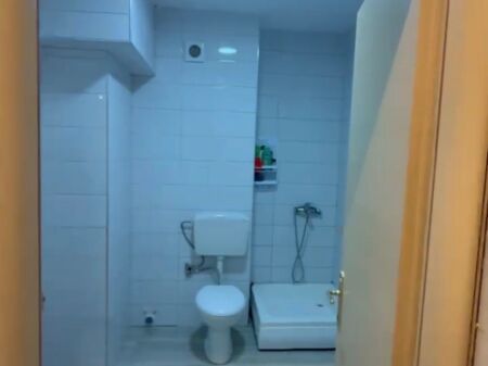Appartamento 1+1 in vendita a Shkembi Kavajes
