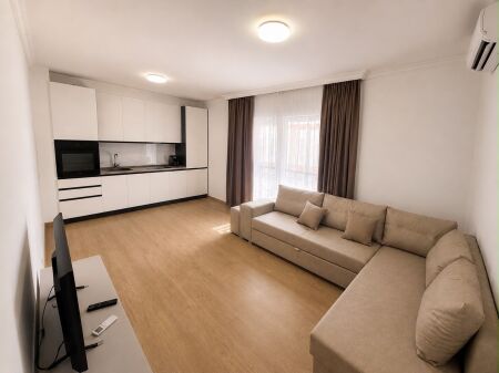 Apartament me qira 2+1+2 – Qendër, Rruga Luigj Gurakuqi