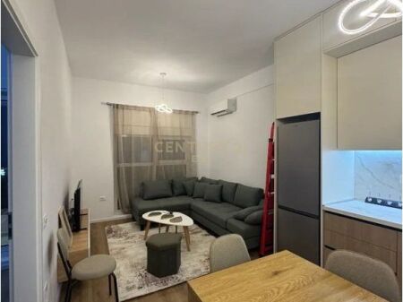 Apartament 1+1 me qera ne Kompleksin Kadiu,Ali Dem