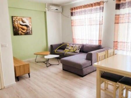 APARTAMENT ME QIRA 2+1+2 KOPSHTI ZOOLOGJIK 700 EURO