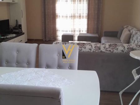 JEPET APARTAMENT 2+1+BLK ME QERA TE KODRA E PRIFTIT 50.000 LEKE