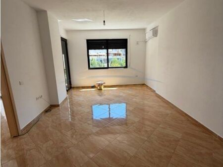 Rent, Apartment 2+1, Unaza e Re