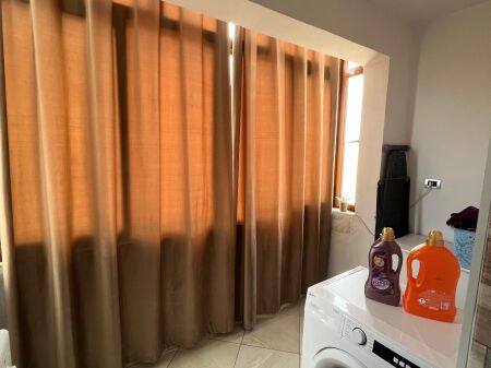 SHITET APARTAMENT 1+1 – PRANË SPITALIT USHTARAK,LAPRAKE