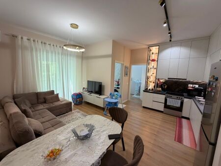 🏡 SHITET APARTAMENT 1+1 – ALI DEMI | KOMPLEKSI KAIMI💰 Çmimi: 115 Milion Lekë