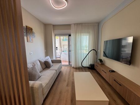 Jepet apartament me qera 1+1 Shkembi Kavajes