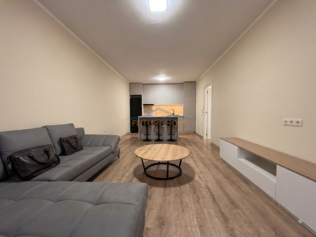 Qera, Apartament 2+1+2 +Depo + Post Parkimi, Kombinat, Tiranë.