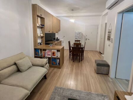 Qera | Apartament 1 + 1 | Rruga Jordan Misja | 450 €/muaj