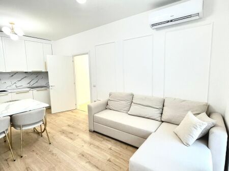 🏡 Apartment 1+1+Veranda for rent  📍Astir, Villa L   🏢 1st Floor  🛗 With elevator  📐 Apartment area: 60m² Veranda area: 40m² ➡️ Built in 2023  🛋 Contemporary furnishing   💰 Price: 500€ / Month