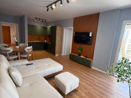 Apartament për shitje pranë detit në Durres