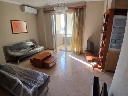 Appartamento 2+1 in Affitto in Via dei Kosovari, Tirana