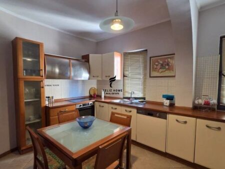 APPARTAMENTO IN AFFITTO 1+1 COMUNE DI PARIGI 65.000 LEKE FH-88012