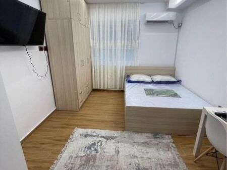 GARSONIERE ME QERA - BRRYLI , TIRANE