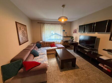 Rent Apartment 2+1+Storage, Kavaja Street, Tirana
