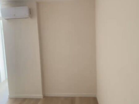 Apartment 1+1 for sale at Komuna e Parisit, near Kristal Center.