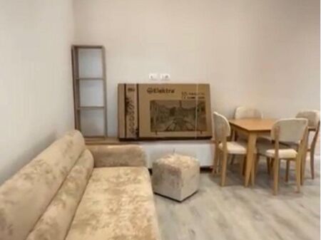 JEPET ME QIRA APARTAMENT 1+1 NE LAPRAKE, PAS SPITALIT USHTARAK 430 € /Muaj 40,000 Lekë /Muaj