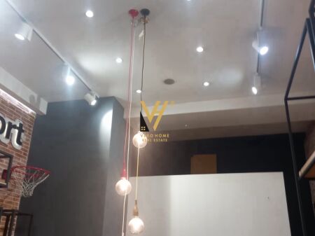 JEPET DYQAN 38 M2 ME QERA TE ISH PARKU 80.000 LEKE