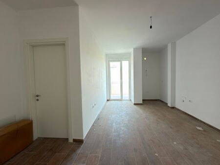 Opportunity 💥1+1/Sale 📍Shengjin,Kune📌70 000€