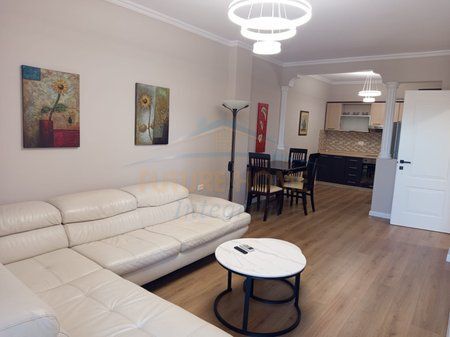 Rent, Apartment 1+1, 9 Floors, Tirana.