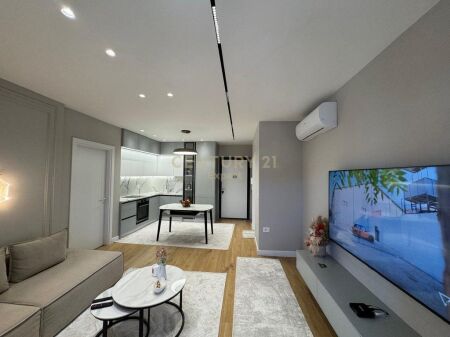 SHESIM APARTAMENT 1+1+2 NE GOLDEN PARK 3 TIRANA!