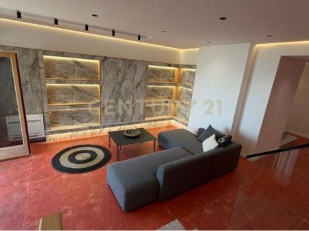 PREMIUM VILLA FOR RENT IN PETRELė – PANORAMIC VIEWS & PRIVACY