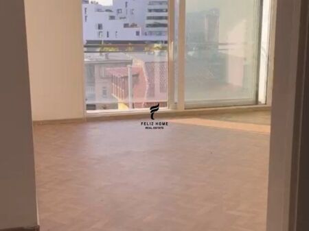 ZYRE ME QERA 80 M2 RRUGA E DIBRES 63.000 LEKE FH-88204
